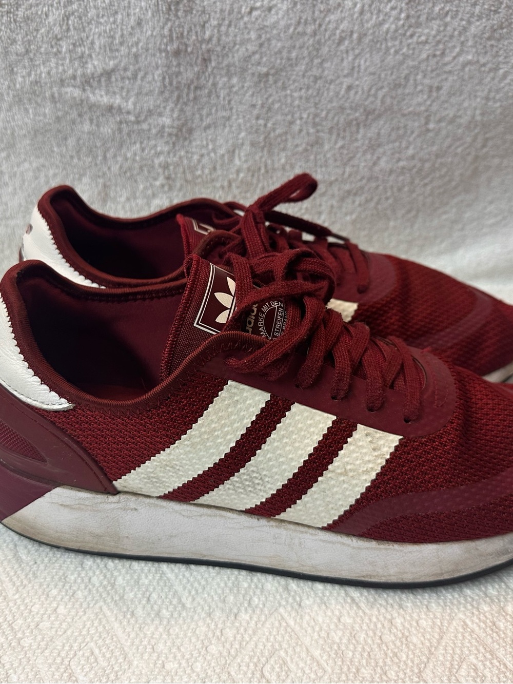 adidas Men's Burgundy Sneakers with White Stripes